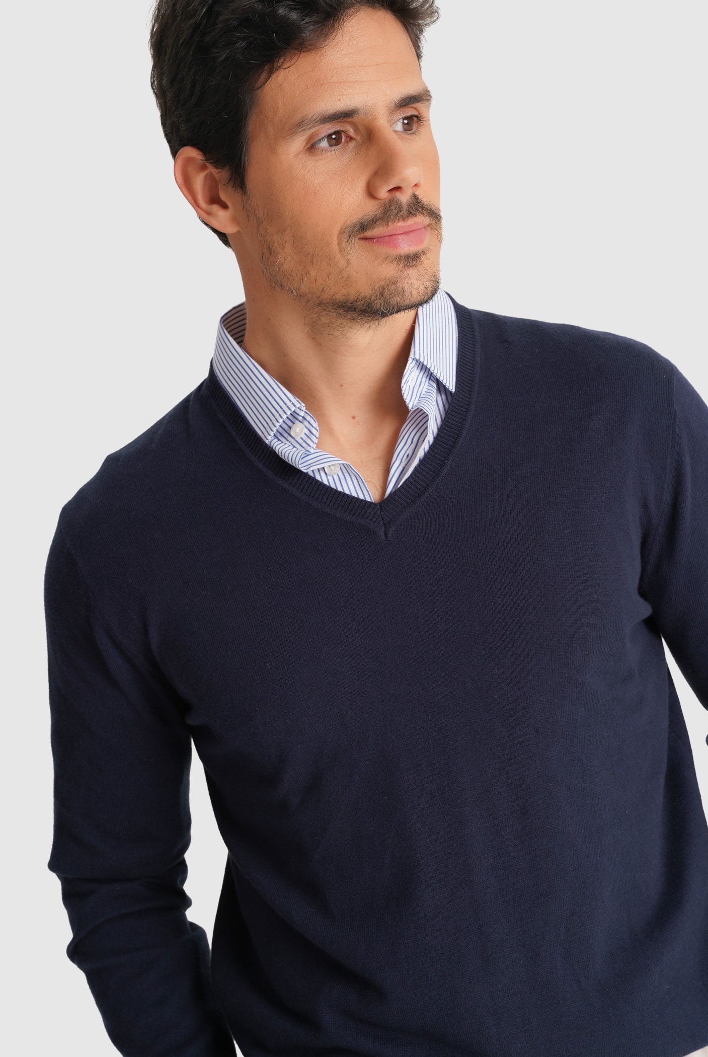 BLUE PULLOVER WITH REGULAR FIT MR ELBOW PADS. BLUE