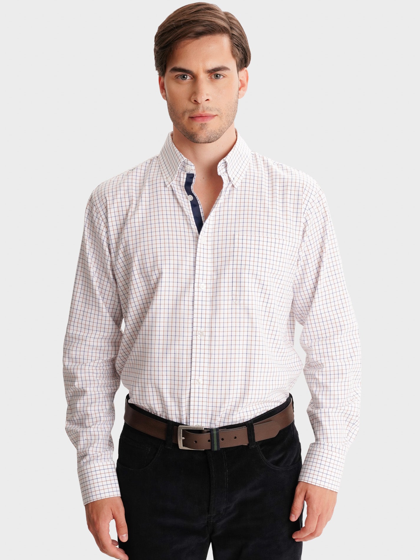 WHITE REGULAR FIT MR SHIRT. BLUE