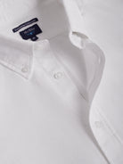 WHITE REGULAR FIT MR SHIRT. BLUE
