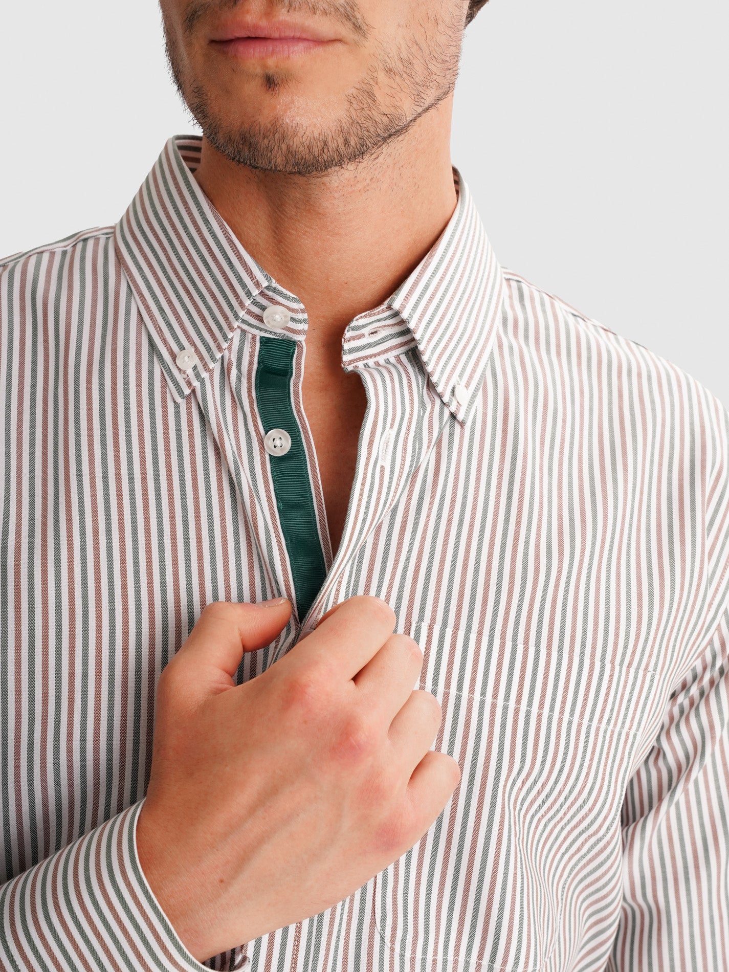 GREEN REGULAR FIT MR SHIRT. BLUE