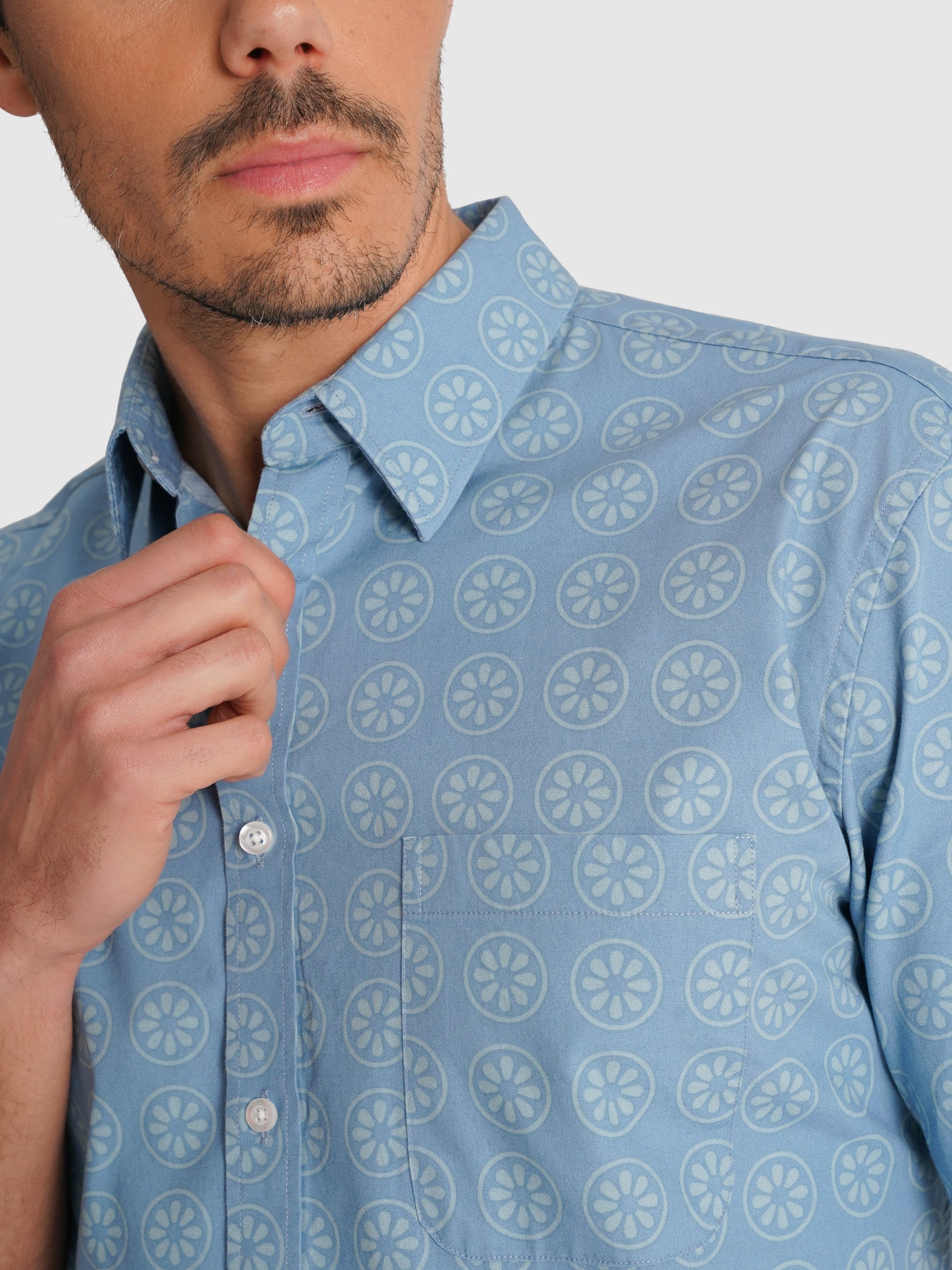 BLUE SHORT SLEEVE REGULAR FIT MR. BLUE