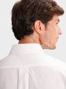 WHITE REGULAR FIT MR SHIRT. BLUE