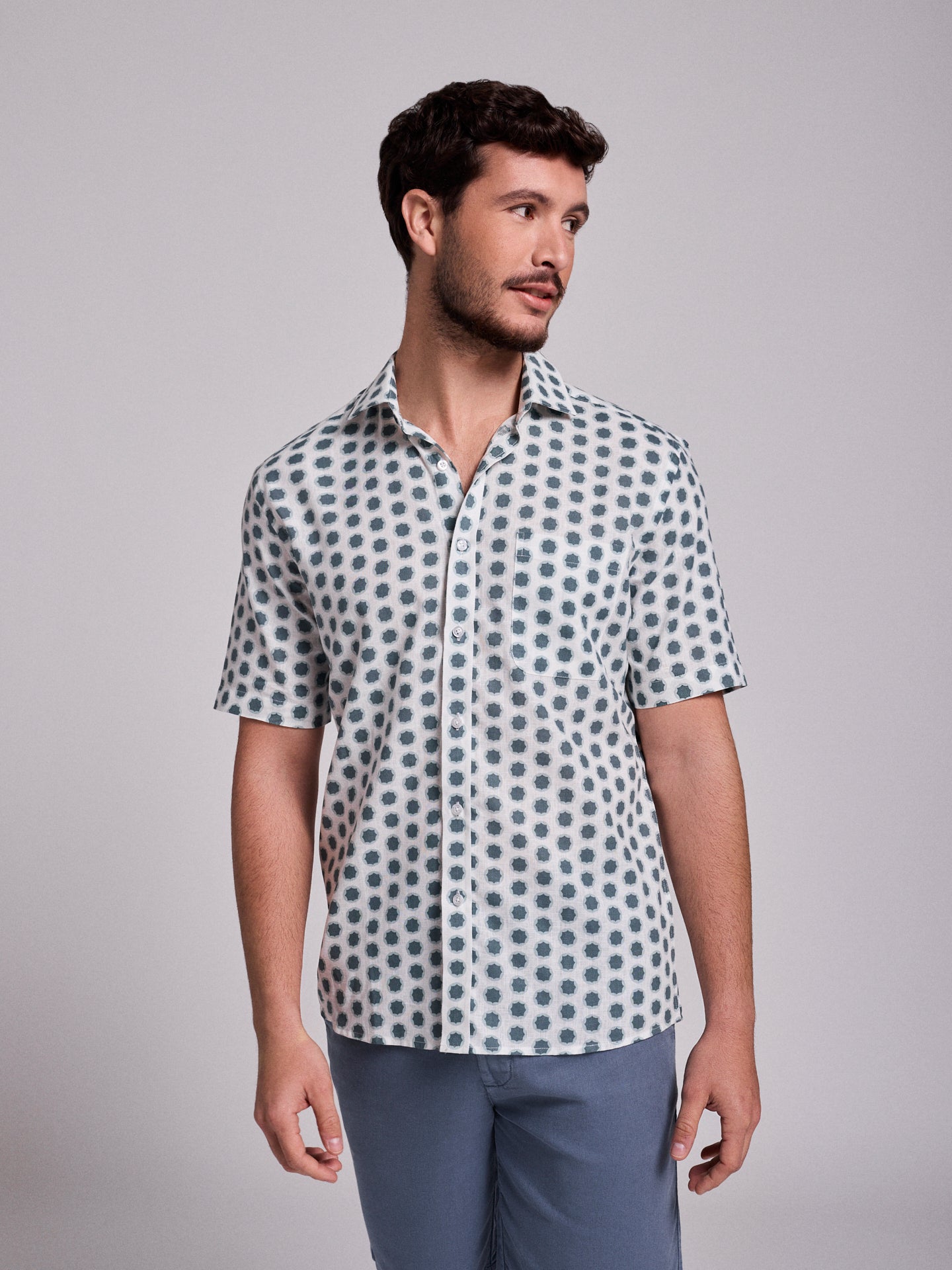 Camisa Linho Azul Manga Curta Regular Fit Mr. Blue