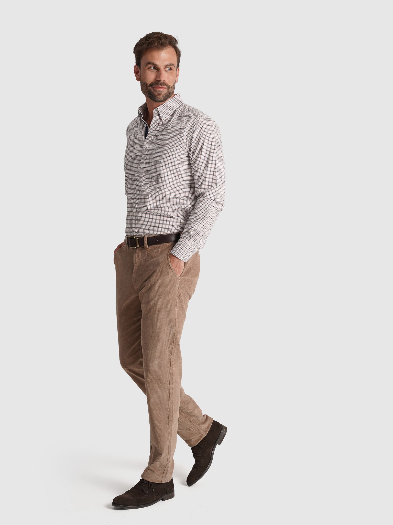 CALÇAS ALGODÃO CLASSIC FIT CAMEL LISAS MR. BLUE
