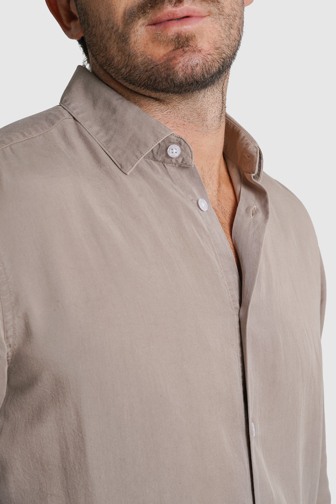 CAMISA TWILL REGULAR FIT BEGE LISA MARK BELLUCCI
